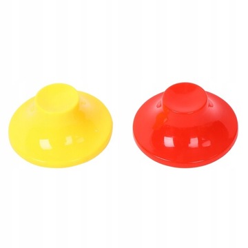 В ДЕТСКИЙ НАБОР ДЛЯ ГОЛЬФА ВХОДЯТ КУБИКИ ДЛЯ ГОЛЬФА.