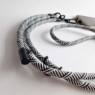 SMYCZ DO TELEFONU CZARNA BIAŁA REGULOWANA DOBRA JAKOŚĆ GRUBY SZNUREK