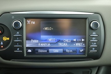 Toyota Yaris III Hatchback 5d Facelifting Hybrid 100KM 2017 Toyota Yaris Hybrid, Salon Polska, Serwis ASO, zdjęcie 8