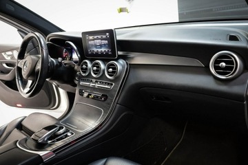 Mercedes GLC C253 Coupe 2.0 300 245KM 2017 Mercedes GLC 300, zdjęcie 29