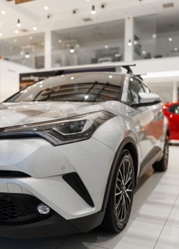 Toyota C-HR I Crossover 1.8 Hybrid 122KM 2018 Toyota C-HR 1.8 Hybrid Prestige 1.8 Hybryda 122KM, zdjęcie 12
