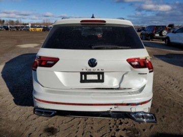 Volkswagen Tiguan III 2024 Volkswagen Tiguan SEL R-Line Black 2024 2.0l 2.0 Benzyna 184KM, zdjęcie 2