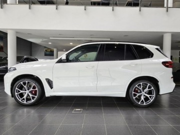 BMW X5 G05 SUV Facelifting 3.0 30d 298KM 2026 BMW X5 xDrive30d Sport Suv 2.0 (298KM) 2026, zdjęcie 1