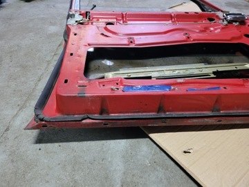 Дверь передняя левая Mercedes 115 W114 W115 передняя