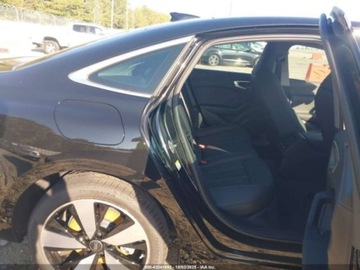 Audi A5 B10 2025 Audi A5 Limousine Premium Plus, 2025r., 4x4, 2.0L 2.0 Benzyna 268KM, zdjęcie 9