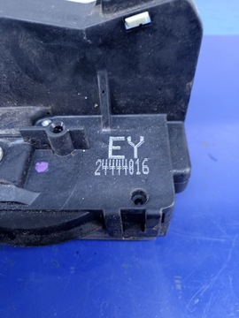 ASTRA G HB 5D ZÁMEK DVEŘE PRAVÝ PŘEDNÍ 24444016