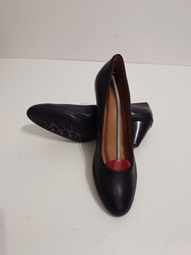 Czółenka damskie skórzane marki Clarks Artisan