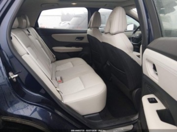 Nissan Ariya 2023 Nissan Ariya Evolve 2023 Elektryczny 389KM, zdjęcie 15