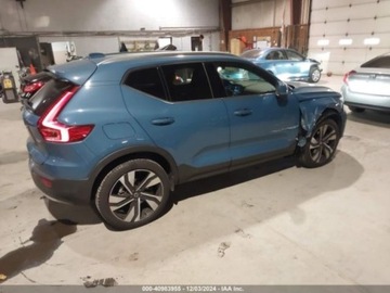 Volvo XC40 2024 Volvo XC 40 Plus 2024 2.0l 2.0 Benzyna 247KM, zdjęcie 2