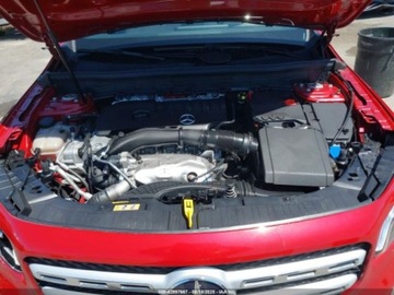 Mercedes GLB 2021 Mercedes-Benz GLB 250 2021 2.0l 2.0 Benzyna 221KM, zdjęcie 8