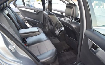 Mercedes Klasa C W204 Limuzyna Facelifting 180 CDI BlueEFFICIENCY 120KM 2011 Mercedes-Benz Klasa C Mercedes-Benz Klasa C 180 CDI 7G-TRONIC Avantgarde E, zdjęcie 9