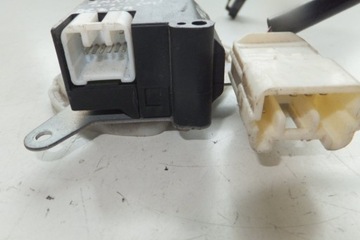 MOTOREK KRYT KOLEKTORU TOYOTA LAND CRUISER 100 (_J1_) 0637007270 4.7L