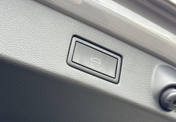 Volkswagen Arteon Shooting Brake R 2.0 TSI 320KM 2022 Volkswagen Arteon Arteon 2.0 TSI 4Motion R DSG - benzyna, naped 4x4, 5 drz, zdjęcie 27