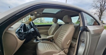 Volkswagen Beetle Hatchback 3d 1.4 TSI BlueMotion Technology 150KM 2015 Volkswagen Beetle 2015 R.1.4 benzyna 150 KM Nowy model BEETL led 1.4 150KM, zdjęcie 22