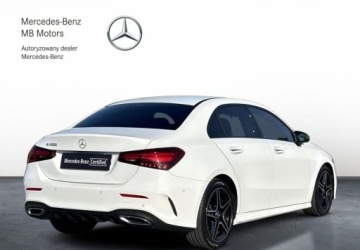 Mercedes Klasa A W177/V177 Sedan Facelifting 1.3 200 163KM 2023 Mercedes-Benz Klasa A Salon PL AMG Line Kamera Czujniki MBUX Carplay Andro, zdjęcie 4