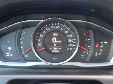 Volvo XC60 I SUV Facelifting 2.0 D3 DRIVE-E 150KM 2016 Volvo XC60 D3, Salon Polska, Serwis ASO, Automat, zdjęcie 10