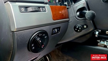 Volkswagen Touareg I 5.0 V10 TDI 313KM 2004 Volkswagen Touareg Zarejestrowany 4.9 Diesel 312KM, zdjęcie 25