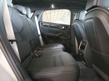 Porsche Cayenne III 2023 Porsche Cayenne Coupe 2023 3.0l 3.0 Benzyna 335KM, zdjęcie 10