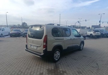 Peugeot Rifter Standard 1.2 PureTech 130KM 2021 Peugeot Rifter Pierwszy wlasciciel. Salon Polska 1.2 Benzyna 131KM, zdjęcie 8