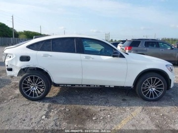 Mercedes GLC C254/X254 2023 Mercedes-Benz GLC Coupe, 2023r., 4x4, 2.0L, zdjęcie 2