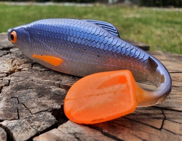 Накладки Berkley Pulse Realistic Roach 4 шт. 11 см