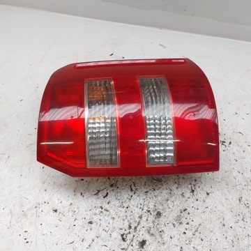 AUDI A2 SVĚTLO PRAVÁ ZADNÍ + VLOŽKA