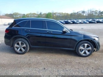 Mercedes GLC C254/X254 2022 Mercedes-Benz GLC 300 4Matic 2022 2.0 Benzyna 255KM, zdjęcie 5