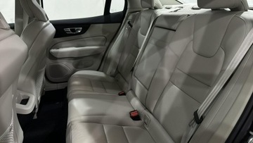 Volvo S60 III 2021 Volvo S60 B4 B Inscription sedan, zdjęcie 11