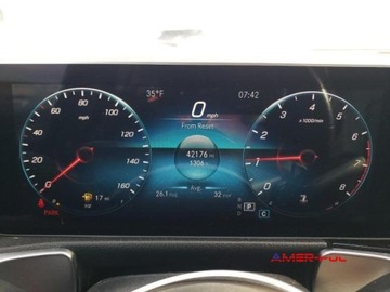 Mercedes GLB 2020 Mercedes-Benz GLB 2020 r., 2,0L 250 4MATIC 2.0 Benzyna 221KM, zdjęcie 6