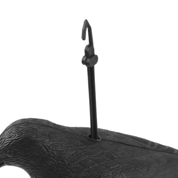 ПЛАСТИКОВЫЙ ВОРОН – ЭФФЕКТИВНЫЙ ОТПУСКАТЕЛЬ ДЛЯ МАЛЕНЬКИХ ПТИЦ