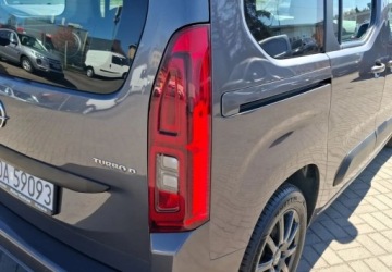 Opel Combo E Kombivan 1.5 Diesel 102KM 2018 Opel Combo 1.5 Diesel 102KM, zdjęcie 16