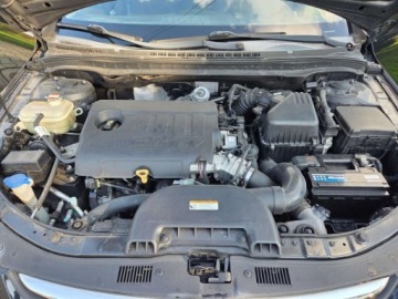 Hyundai i30 I CW Facelifting 1.6 CRDi 115KM 2011 Hyundai i30 Klimatronik Aluminiowe Felgi Czujniki Parkowania 1.6 Diesel, zdjęcie 26