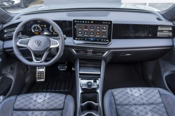 Volkswagen Tiguan III 2026 Volkswagen Tiguan R-Line Plus 1.5 eTSI 150 KM DSG, zdjęcie 12