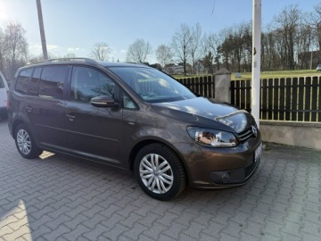 Volkswagen Touran II 1.2 105KM 2012 Volkswagen Touran ładny zarejestrowany, zdjęcie 1