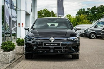 Volkswagen Golf VIII R Facelifting 2.0 TSI 333KM 2026 Volkswagen Golf R 2.0 TSI 4Motion 333 KM DSG, zdjęcie 2