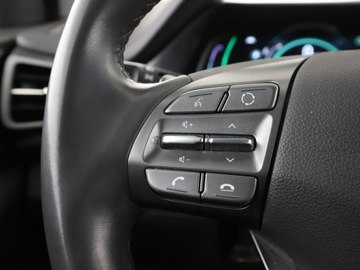 Hyundai IONIQ Hatchback Facelifting (Hybrid) 1.6 GDI 141KM 2021 Hyundai IONIQ HEV auomat navi kamera ACC, zdjęcie 30