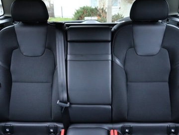 Volvo XC60 II Crossover T5 250KM 2020 Volvo XC60 B5 AWD, Salon Polska, Serwis ASO, 4X4, zdjęcie 9