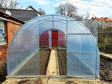 Арочная теплица Эстрея 3х12м из ПОЛИКАРБОНАТА 6мм р20х20мм