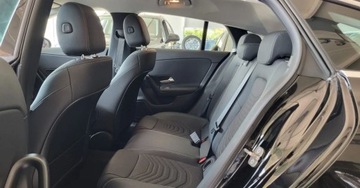 Mercedes CLA C118/X118 Shooting Brake Plug-In  Facelifting 1.3 250e 218KM 2024 Mercedes-Benz CLA Salon Polska hybryda gwarancja 5 lat 1.3 Hybryda Plug-in, zdjęcie 4