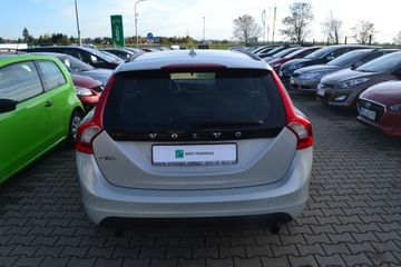 Volvo V60 I Kombi 1.6 T3 150KM 2013 Volvo V60, z Niemiec, OPŁACONY, zdjęcie 3
