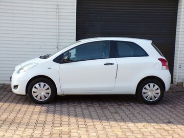 Toyota Yaris II Hatchback 5d 1.0 VVT-i 69KM 2010 Toyota Yaris Klimatyzacja / Elektryka / Gwarancja, zdjęcie 14