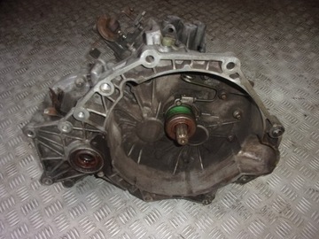 KOMPLETNA MANUALNA PIĘCIOBIEGOWA SKRZYNIA BIEGÓW 5495775 OPEL ZAFIRA A 2.2B