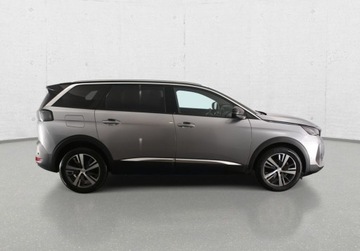 Peugeot 5008 II Crossover Facelifting 1.5 BlueHDi 130KM 2023 Peugeot 5008 1.5 BlueHDi Allure EAT8 2023 od RiA 1.5 Diesel 130KM, zdjęcie 4