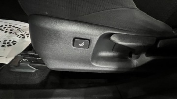 Toyota C-HR I 2018 Toyota C-HR 1.8 Hybryda Bardzo ladny stan Czarny dach Navi Kamera MOZLIWA, zdjęcie 26