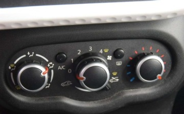 Renault Twingo III Hatchback SCe 70KM 2016 Renault Twingo 1.0B Klima Tempomat 45 TYS KM Oryginal Lakier Sprowadzony, zdjęcie 24