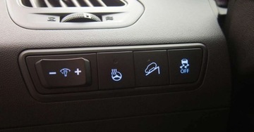 Hyundai ix35 SUV Facelifting 1.6 GDI 135KM 2015 Hyundai ix35 PanoramaKamera NAVIgacjaPDC PodgrzewaneFotele KierownicaTUV 0, zdjęcie 31