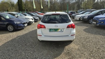 Opel Astra J Sports Tourer Facelifting 1.7 CDTI ECOTEC 130KM 2013 Opel Astra Active, szyberdach, PDC, serwisowana, zdjęcie 7
