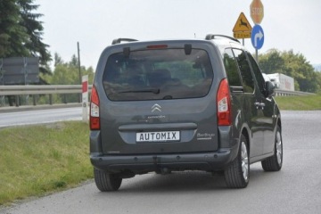 Citroen Berlingo II Van Facelifting 2015 1.6 BlueHDi 100KM 2017 Citroen Berlingo 1.6 HDI kamera cofania Car Play, zdjęcie 7
