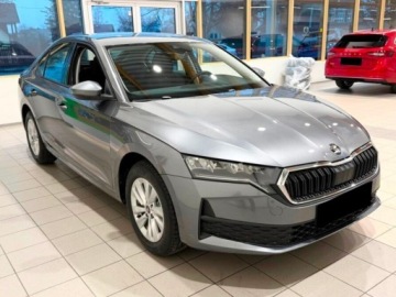 Skoda Octavia IV 2026 SKODA Octavia Drive Essence 1.5 TSI Sedan 115KM 2026, zdjęcie 1