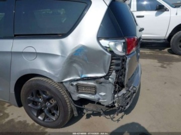 Chrysler Pacifica II 2019 Chrysler Pacifica 2019 Chrysler Pacifica Touring L Plus FWD 3.6 Benzyna, zdjęcie 5